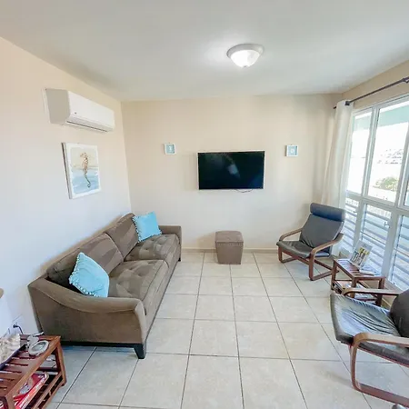 Island Charm Culebra Studios & Suites-3